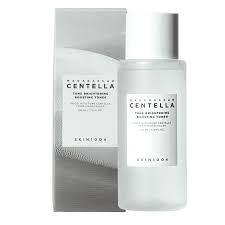 SKIN1004 - Madagascar Centella Tone Brightening Boosting Toner 210 ML