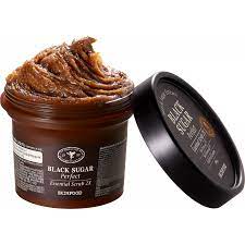 SKINFOOD BLACK SUGAR PERFECT ESSENTIAL SCRUB 210G